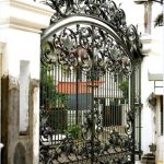 Pintu Gerbang (1) Pintu Gerbang (1)